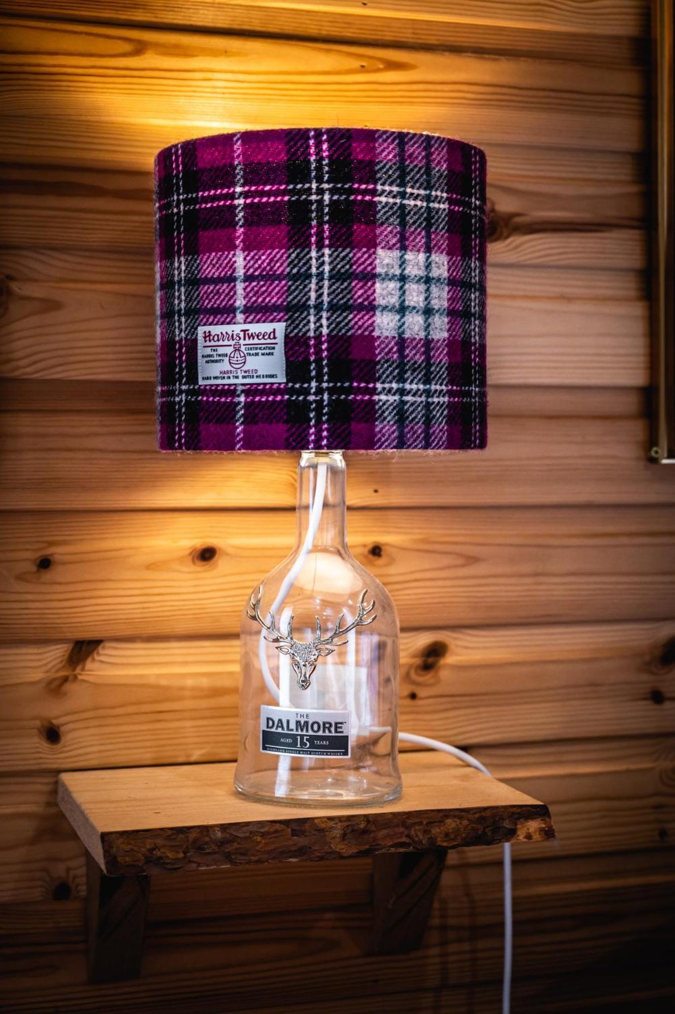 Hotel Delny Glamping And Farm Animals à Invergordon Extérieur photo