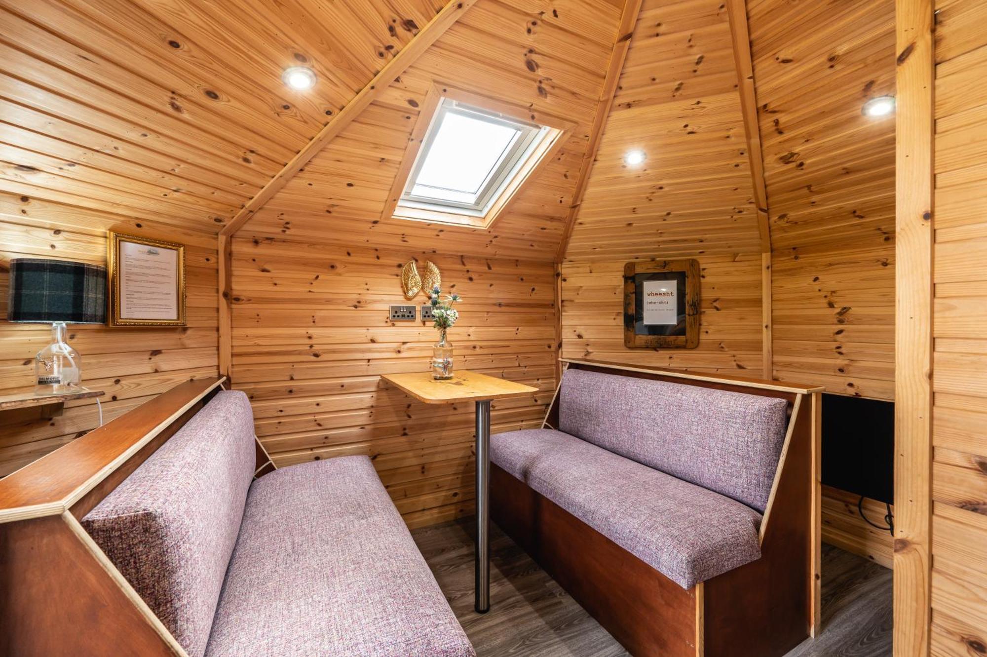 Hotel Delny Glamping And Farm Animals à Invergordon Extérieur photo